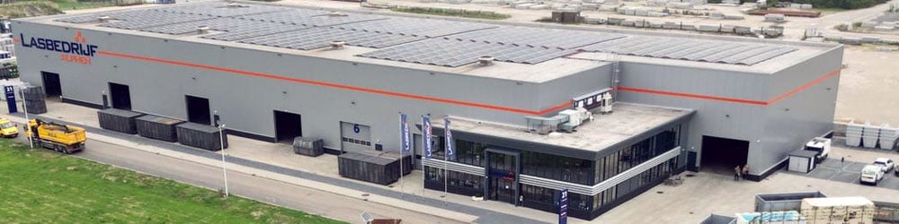 lasbedrijf-alphen-gebouw
